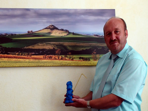 Visitor-Aktion in Warburg mit &Uuml;bergabe an 1. Beigeordneten Klaus Braun